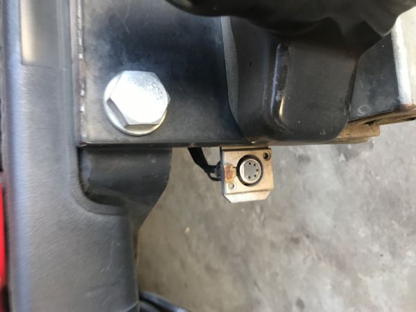 Huidige plug by towbar