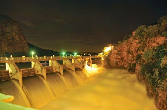 Harties dam