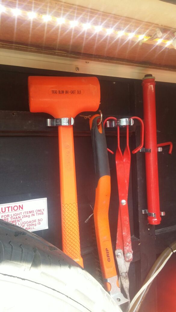 Tool clips Tool2